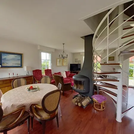 Holiday home Maison A La Plage